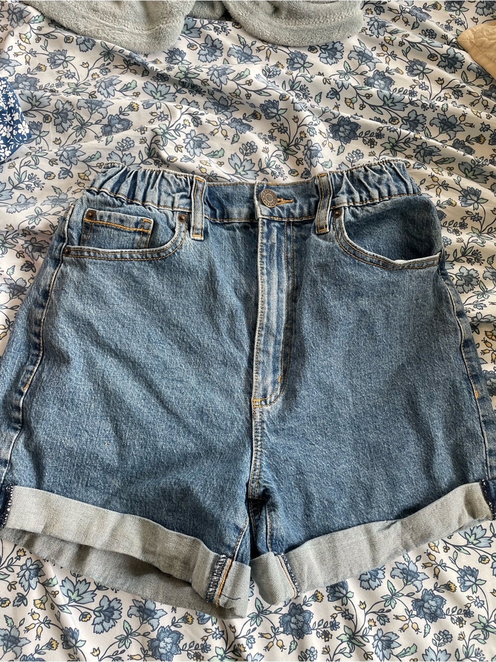Garage Light Blue High-Waist Rolled Hem Denim Shorts